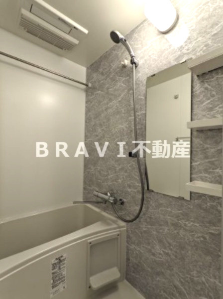 S-RESIDENCE堺筋本町Uno（エスレジデンスサカイスジホンマチウーノ）　BRAVI不動産の浴室