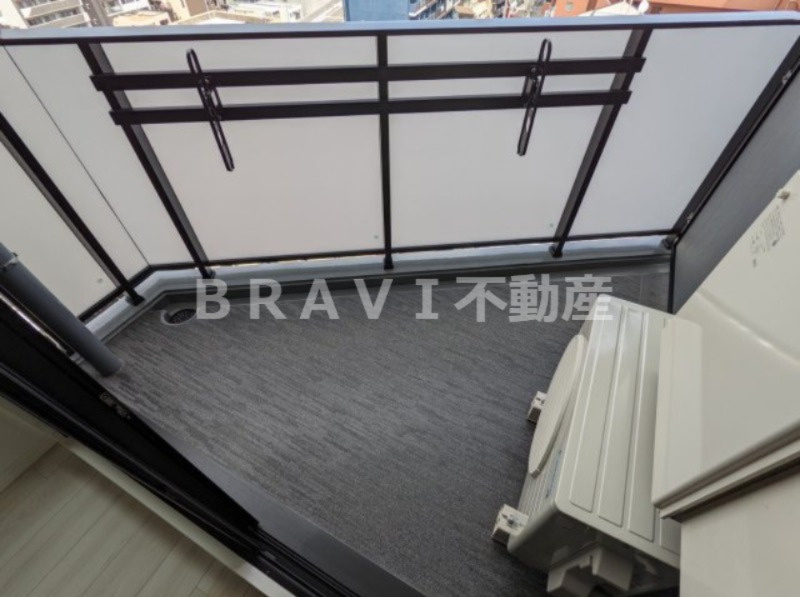S-RESIDENCE堺筋本町Uno（エスレジデンスサカイスジホンマチウーノ）　BRAVI不動産のバルコニー