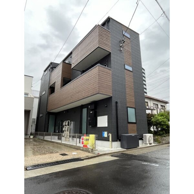 【外観】 | プリシェール名塚