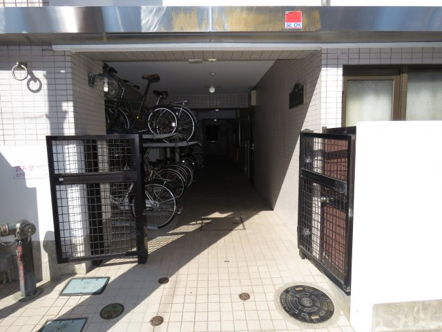 キャッスルマンション川越D号館のエントランス