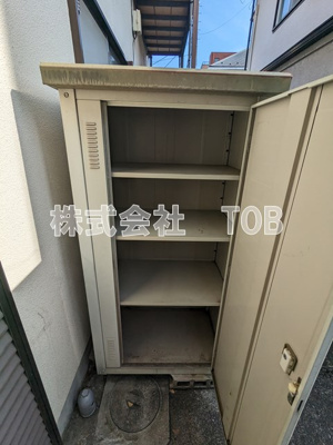 【設備】 | コーポ美紀 | バルコニーの物置