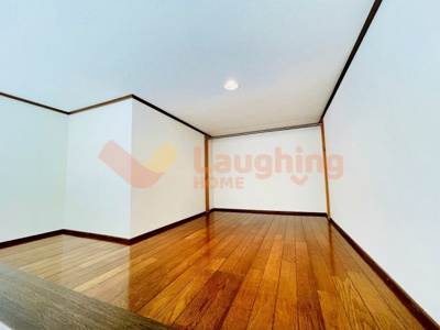 【寝室】 | メゾンとびかた | ロフトになります。