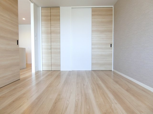 シャーメゾン　アンビエラの洋室