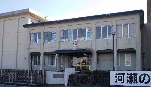 ラビットレジデンスの周辺|河瀬小学校まで800m