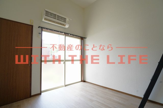 OCTOHOUSE（オクトハウス）【キャッシュバック対象物件】の寝室|広くて明るい寝室