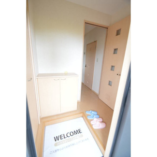 【玄関】 | ルミエールやなせ