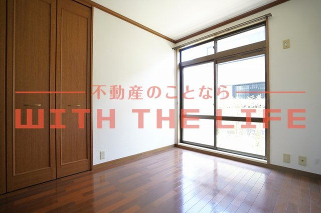 フォーサム・コガ【キャッシュバック対象物件】の洋室|個人の部屋や寝室として使える洋室です