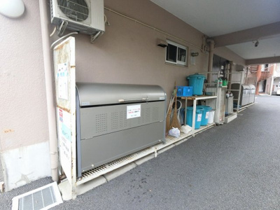 【その他共用部分】 | 根岸台ハイツ  | ゴミ置場です。