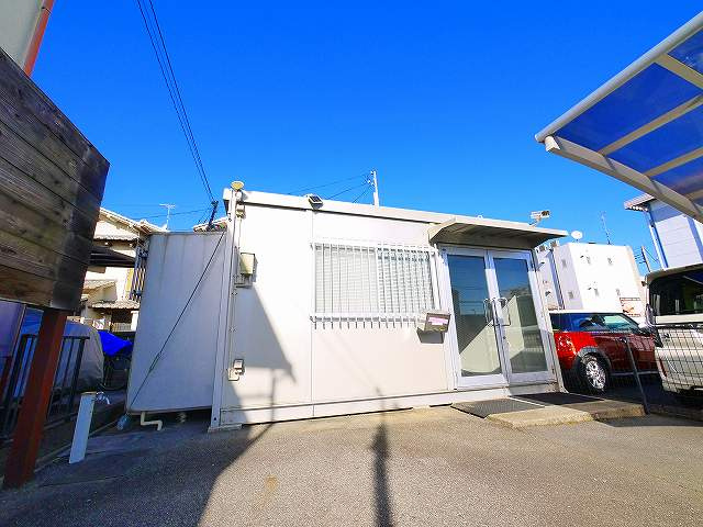 三条添川町貸店舗の外観
