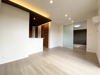 【居間・リビング】 | ベレオ上中島