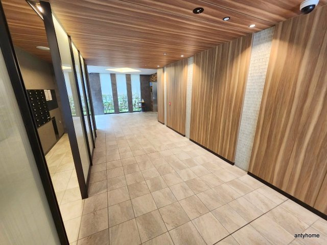 ATKレジデンスなんば　仲介手数料無料のロビー