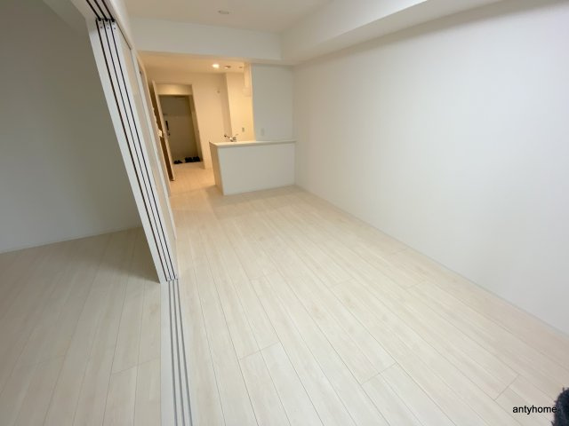 ATKレジデンスなんば　仲介手数料無料の洋室