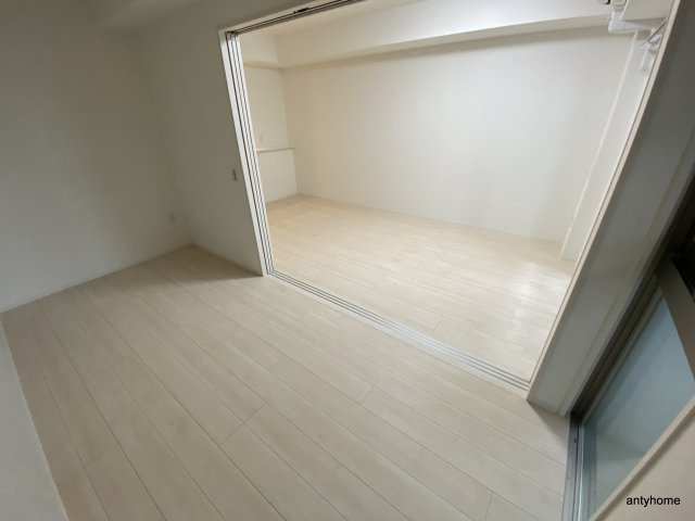 ATKレジデンスなんば　仲介手数料無料の寝室