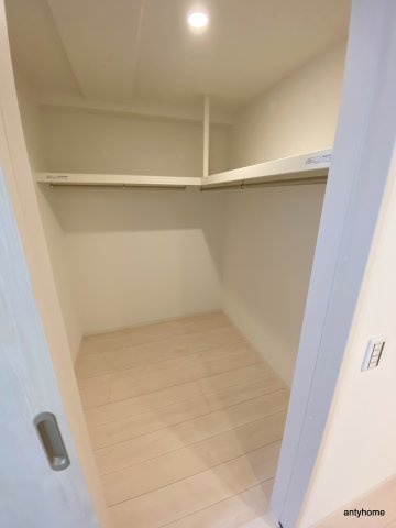 ATKレジデンスなんば　仲介手数料無料の収納