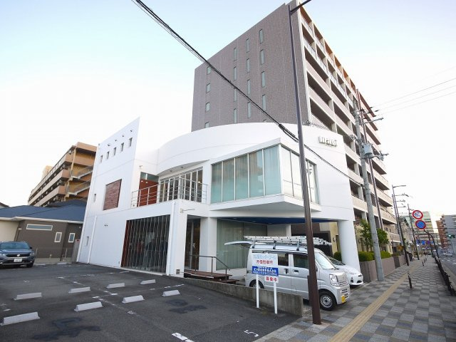 大宮岩本店舗の外観