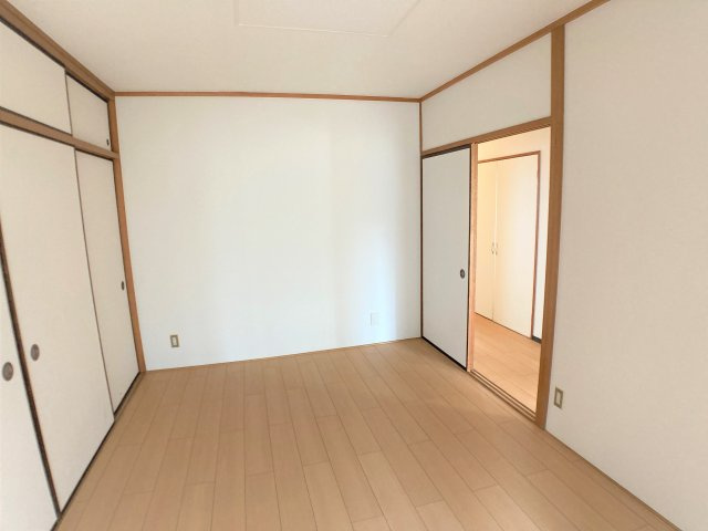 ブルージュ名和の居間・リビング