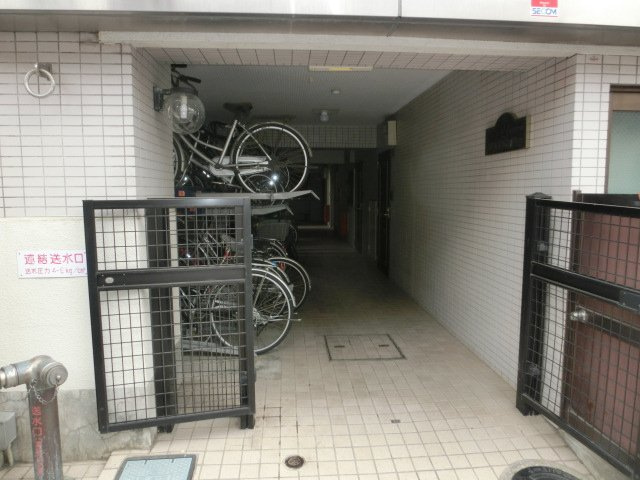 キャッスルマンション川越Dの駐車場