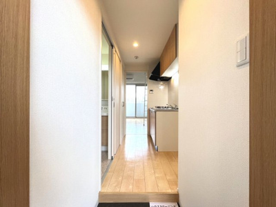 【玄関】 | モノトーン難波