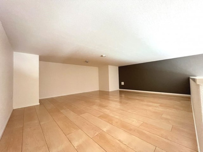 【内装】 | モノトーン難波