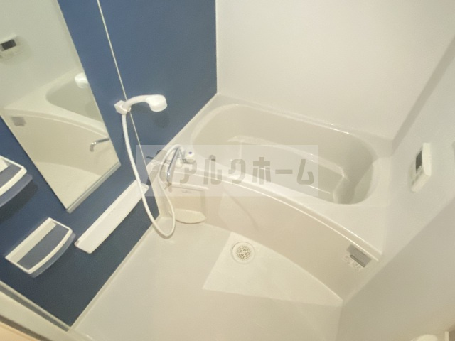 エレガンテフィオーレの浴室