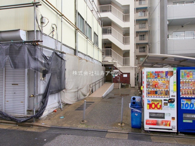 【エントランス】 | 《ルミエール商店街徒歩1分》新小岩スカイマンション