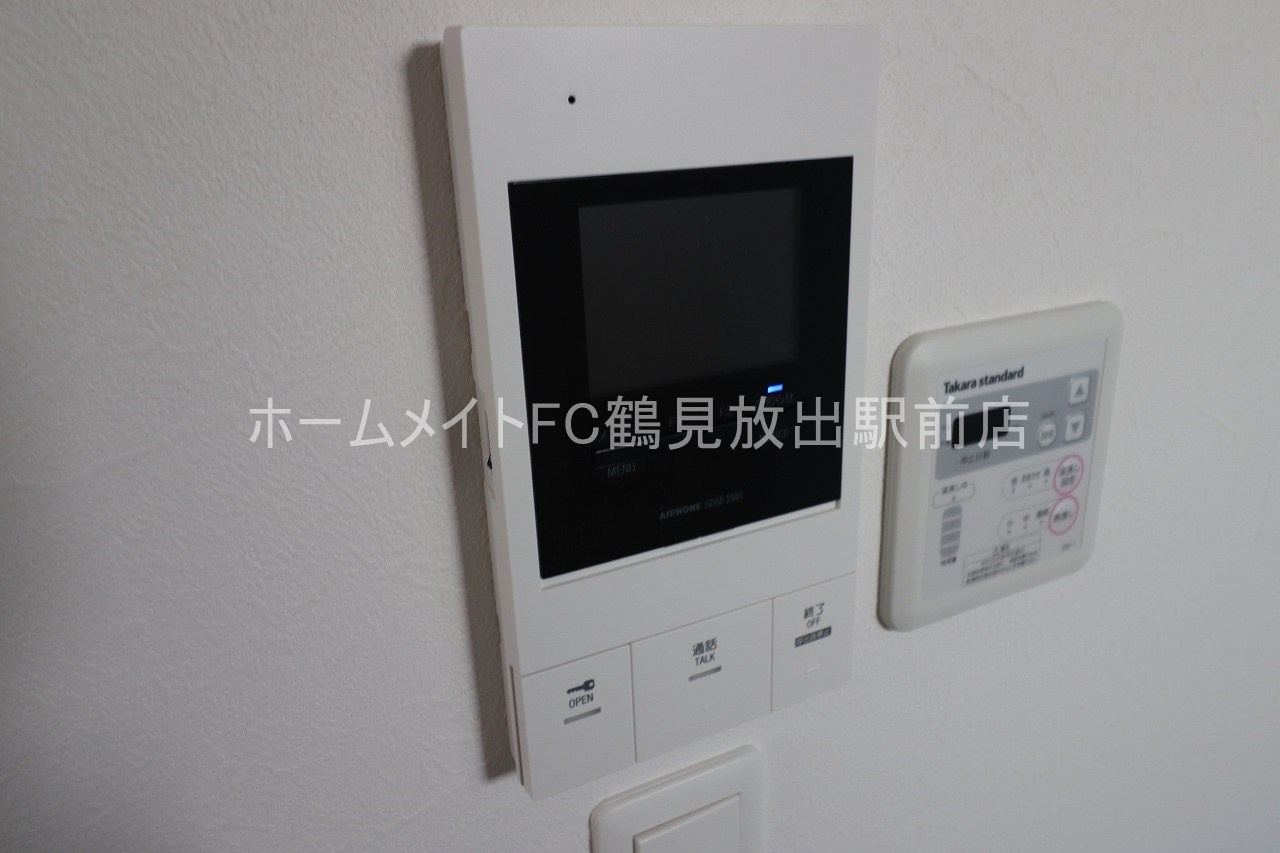 F asecia Sphaleの設備