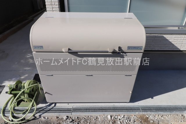 F asecia Sphaleの設備