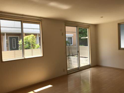 【居間・リビング】 | ヴェルドミール西浜