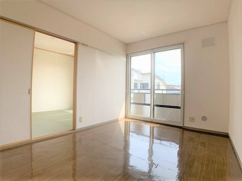 ロイヤルストークの居間・リビング