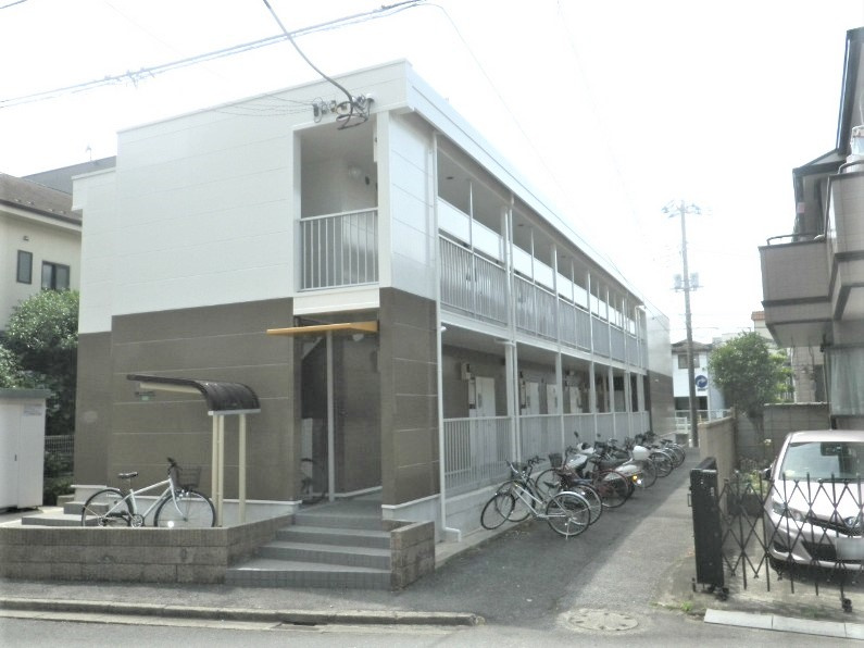 レオパレス宮本長栄の外観