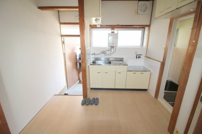 【居間・リビング】 | 中桜塚5丁目3戸1