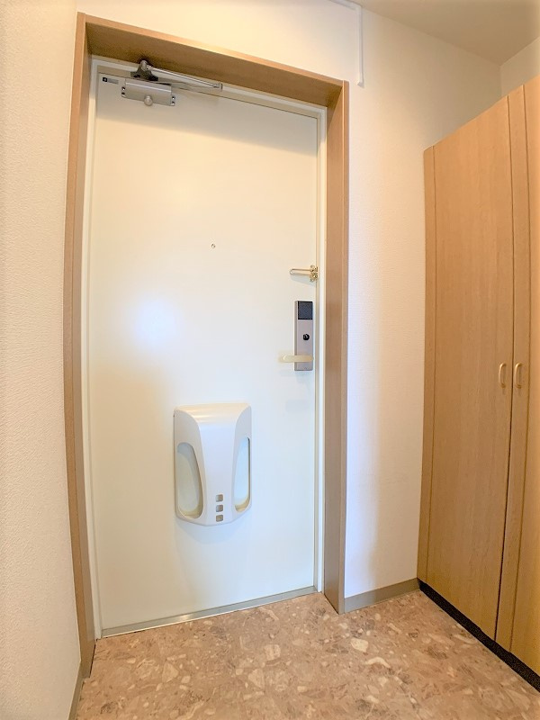 シャングリラの玄関