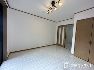 【洋室】 | グリーンコート