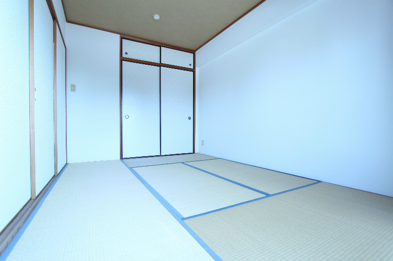 コアマンション九品寺の和室