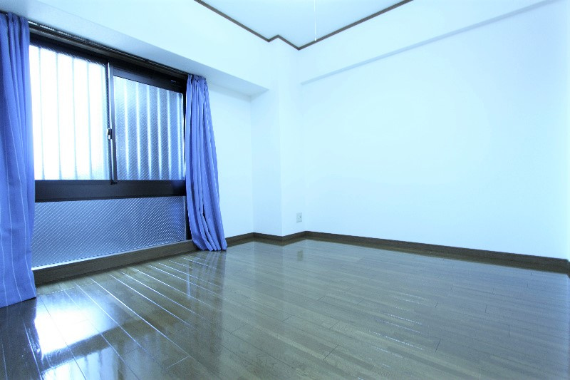 コアマンション九品寺の洋室