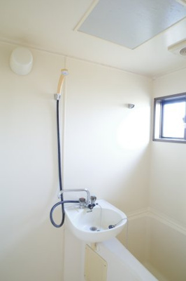 【洗面所】 | 青葉ハイツ2 | お風呂に洗面台。
