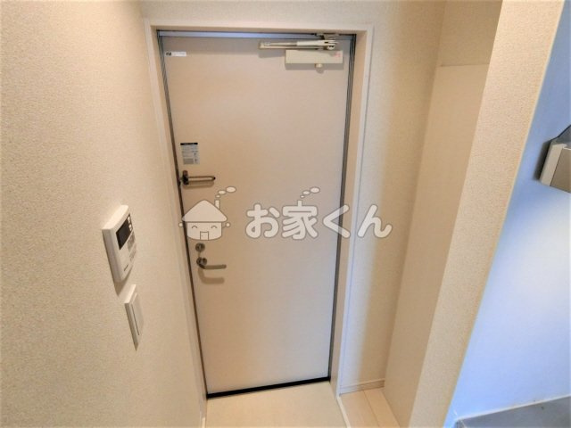 【玄関】 | CREST COURT鷹取 | シューズボックス付き玄関