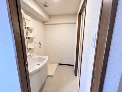 【洗面所】 | グレイスフォート岬