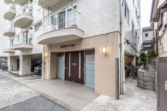 【エントランス】