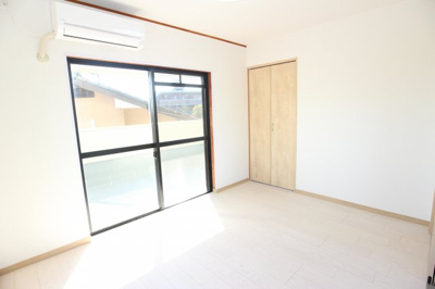 【洋室】 | ベルテック打越