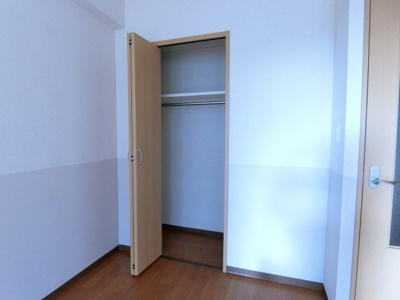 【設備】 | ノア本屋敷 | 各洋室にクローゼット付き。