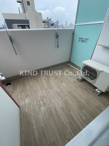 ビガーポリス417天満橋Ⅱのバルコニー|バルコニーからの眺めを楽しみながら食事をしませんか