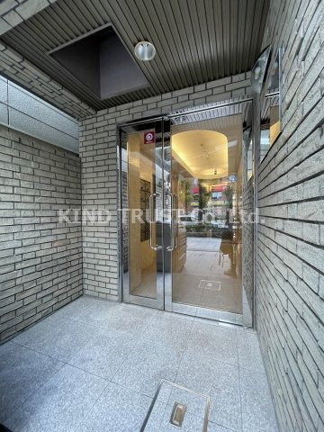 ハイネス川端のエントランス|清潔なエントランスです