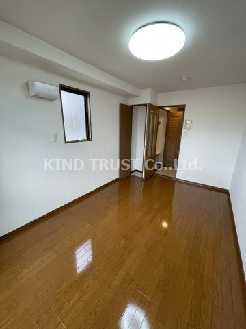 ハイネス川端の居間・リビング|ゆったりとしたリビングです