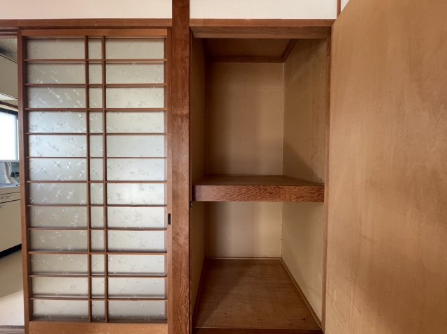 コーポ安並の収納