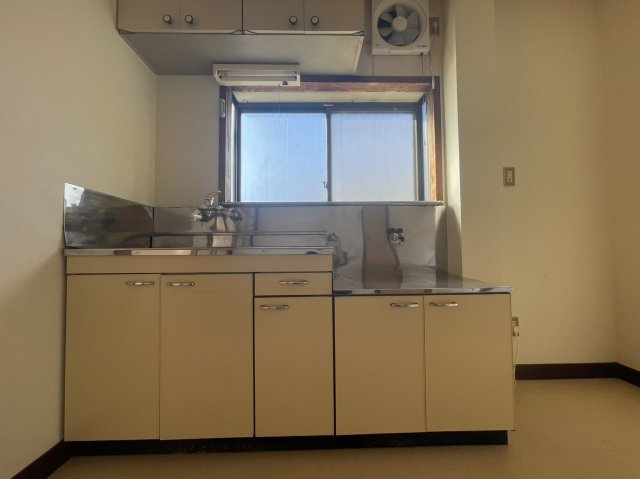 コーポ安並のキッチン