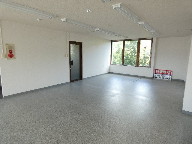 【内装】 | 貸事務所（３階）