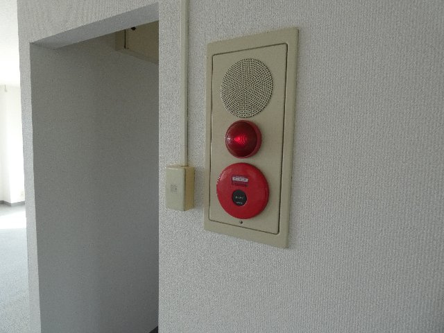 【設備】 | 貸事務所（３階）