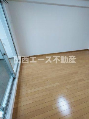  | グランシス高井田