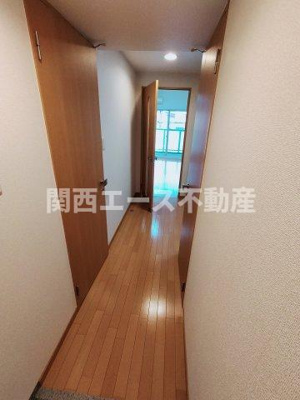  | グランシス高井田